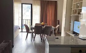 Vitali Apartment