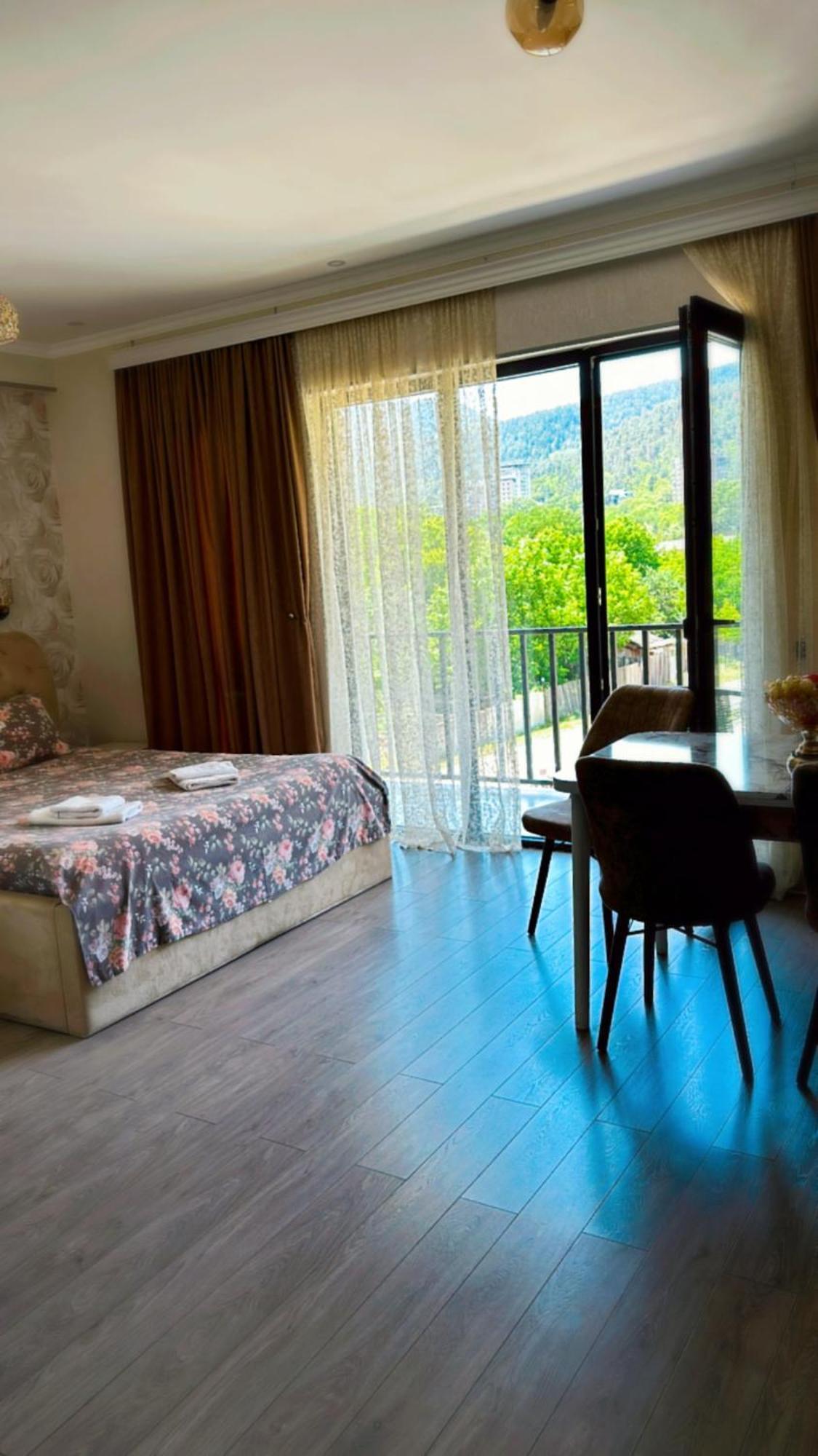 Vitali Apartment Боржомі Екстер'єр фото